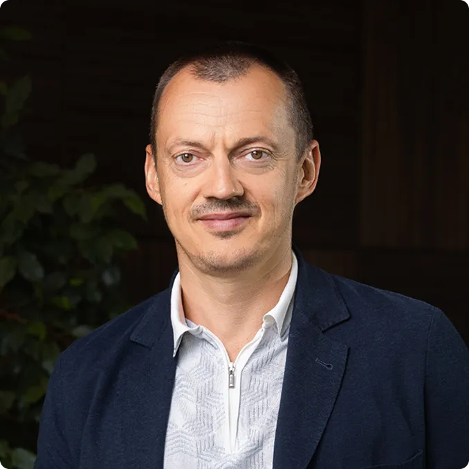 Ростислав Мельник